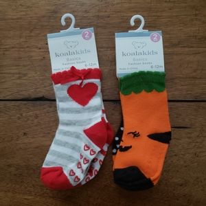 NWT Koala Baby Holiday Socks